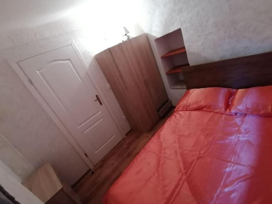 Apartment In ลอฟราน ภายนอก รูปภาพ